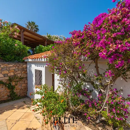 Romazzino Con Vista Mare Villa *